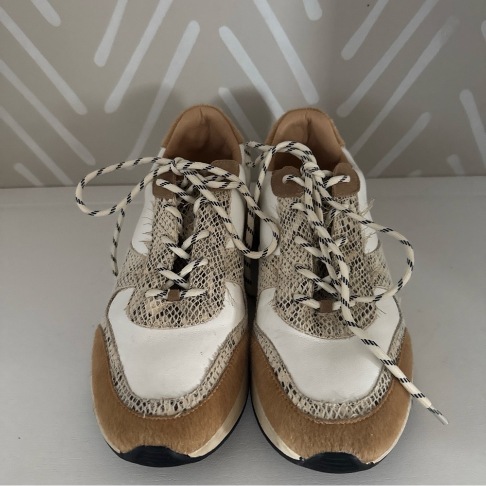 Oasis Society size 9 Womens Neutral Sneakers - Picture 2 of 6